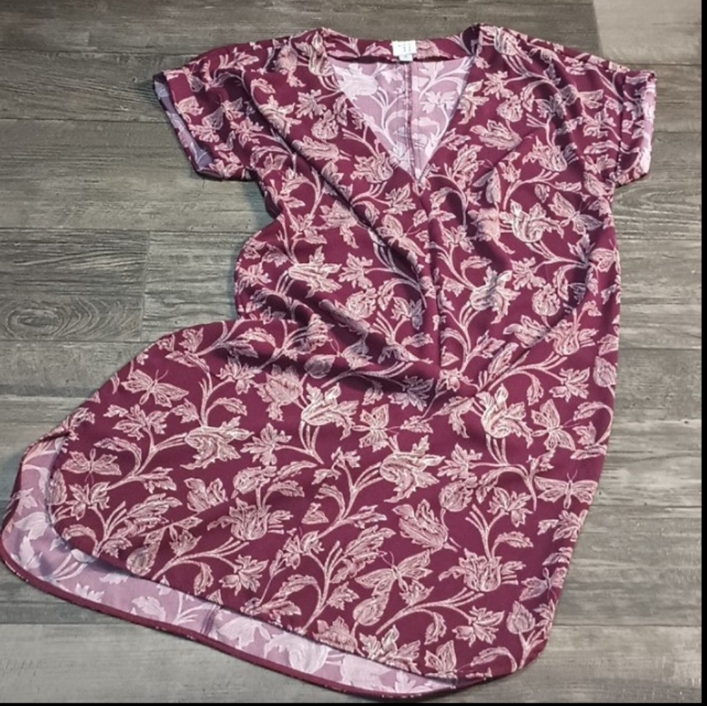 Floral V-neck Midi Dress